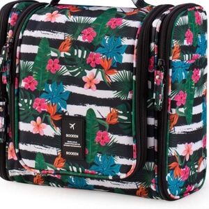 Booeen Women Toiletry Travel Hanging Bag Hawaiian Floral Pattern